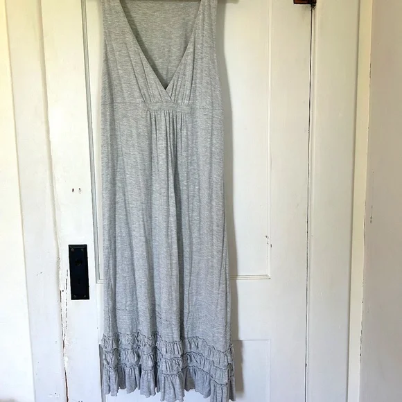 J. Crew | Dresses | J Crew Casual Gray Sleeveless Midi Plunge Vneck Pleated  Ruffled Hem Tank Dress | Poshmark